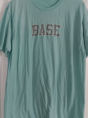 Short Sleeve Crewneck Cheer T-Shirt in Seafoam Green